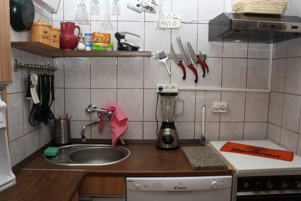 Highland Apartment Budapest Room photo